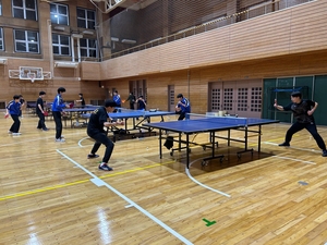 コメっちわくわくクラブ男子卓球コース